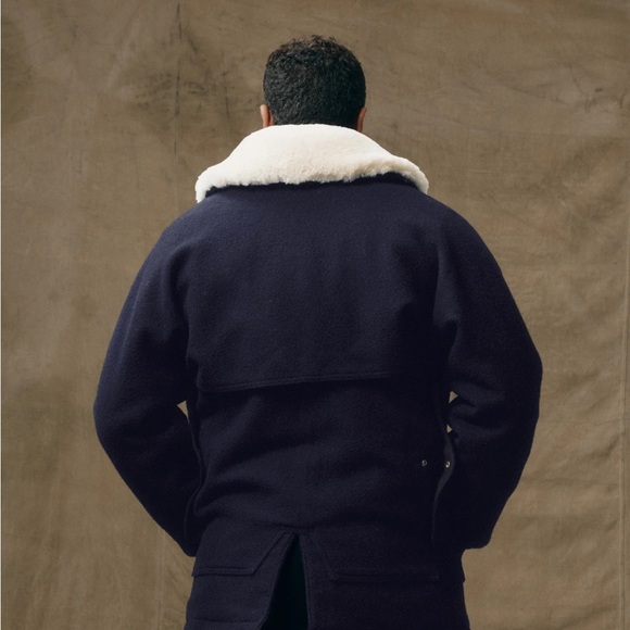 Filson LINED MACKINAW WOOL PACKER COAT with shearling collar - Picture 2 of 10